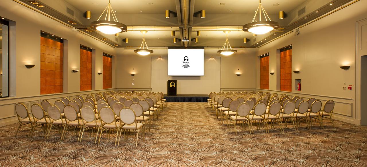 Austral Plaza Hotel Комодоро Ривадавия Екстериор снимка